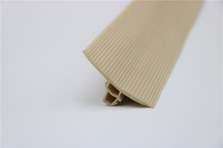 Plastic Door Extrusion
